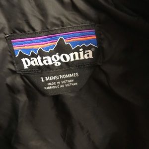 Patagonia Jackets & Coats - Patagonia Men’s Down Vest- Size Large Patagonia Jackets & Coats - Patagonia Men’s Down Vest- Size Large